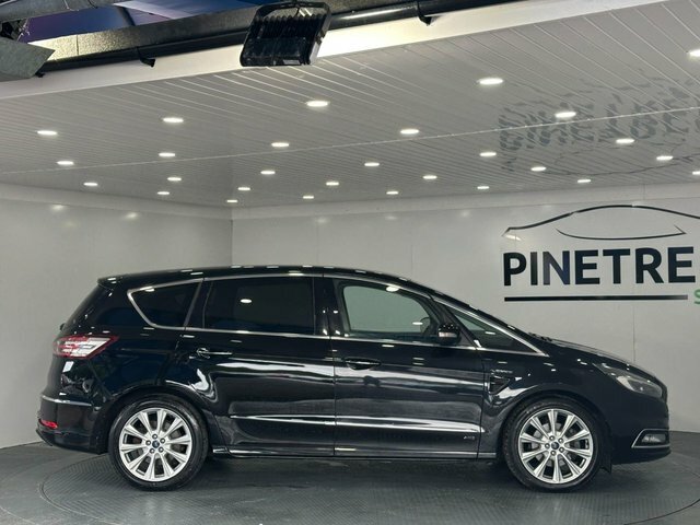 Ford S-Max 2.0 Tdci Vignale Mpv Powershift Euro 6 EJ17UKP Black #5