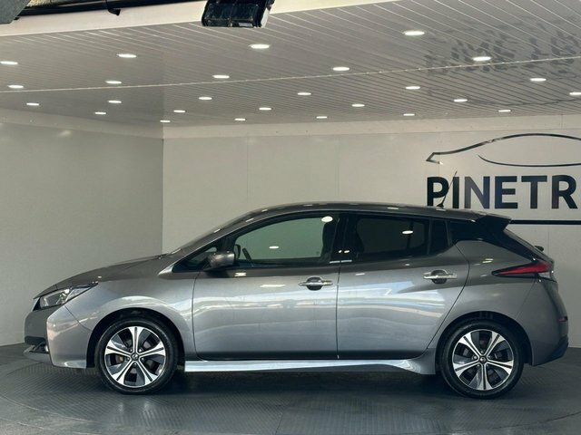 Nissan Leaf 40Kwh N-connecta Hatchback 150 DV70RNA Grey #4