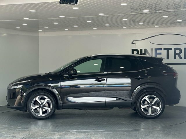 Nissan Qashqai 1.3 Dig-t Mhev N-connecta Suv Hybrid Ma WN73YXT Black #4