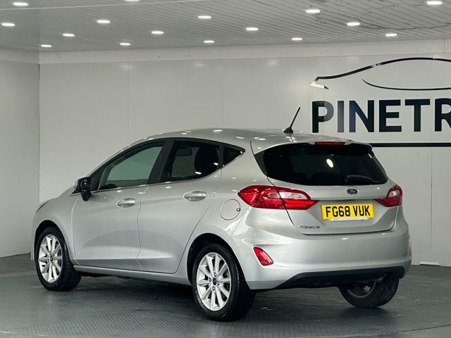 Ford Fiesta 1.5 Tdci Titanium Hatchback Euro FG68VUK Silver #5