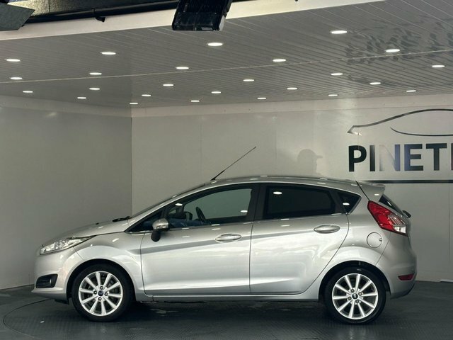 Ford Fiesta 1.0T Ecoboost Titanium Hatchback HV66NFU Silver #3