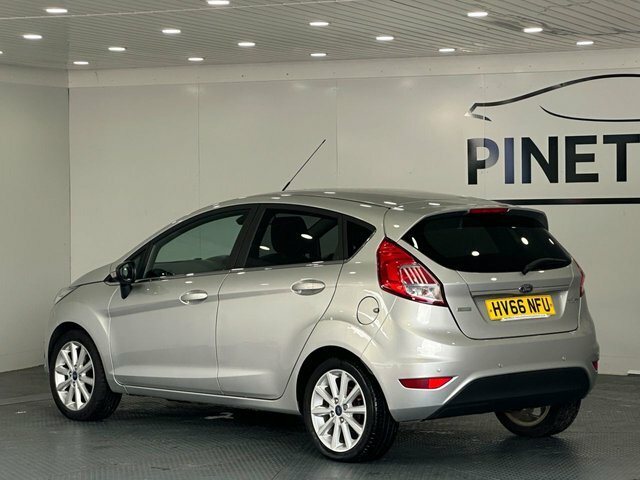 Ford Fiesta 1.0T Ecoboost Titanium Hatchback HV66NFU Silver #5