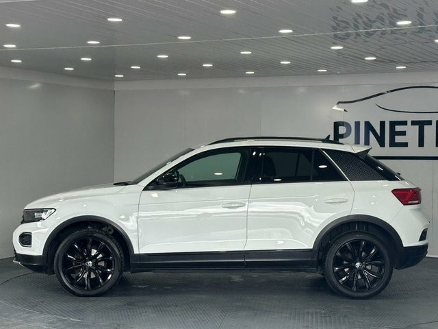 Volkswagen T-Roc 1.5 Tsi Evo Black Edition Suv Eu YK21OUZ Black #4