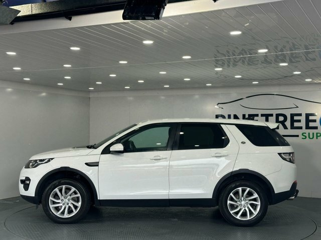 Land Rover Discovery Sport 2.0 Td4 Se Tech Suv 4Wd Euro 6 S VX66XRC White #3