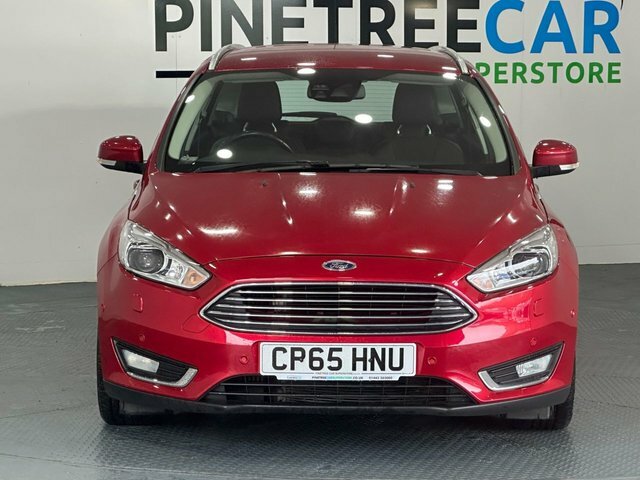 Ford Focus 1.5 Tdci Titanium X Estate Powershift E Red