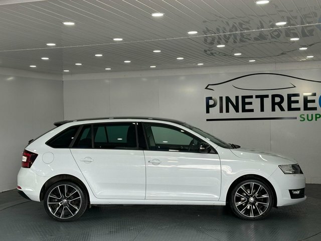Skoda Rapid Spaceback 1.0 Tsi Se Sport Hatchback Euro White #4