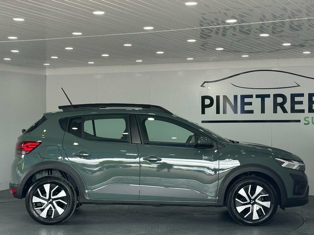 Dacia Sandero Stepway 1.0 Tce Expression Hatchback Eur Green #5