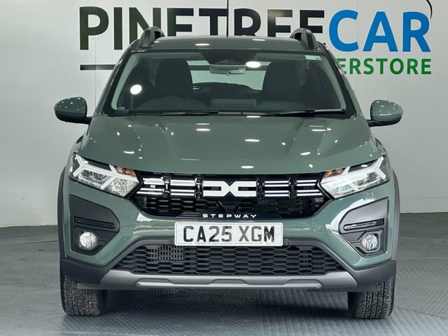 Dacia Sandero Stepway 1.0 Tce Expression Hatchback Eur Green #2
