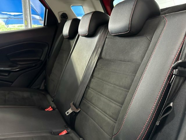 Ford Ecosport Zetec Red #17