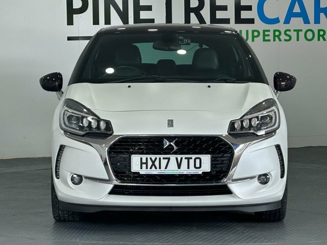 DS DS 3 1.2 Puretech Givenchy Le Makeup Hatchback Petr HX17VTO White #2