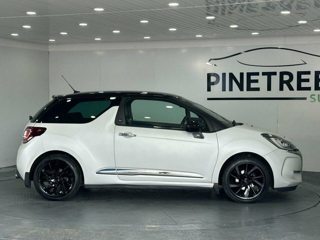 DS DS 3 1.2 Puretech Givenchy Le Makeup Hatchback Petr HX17VTO White #5