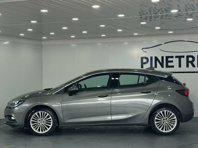Vauxhall Astra 1.6 Cdti Blueinjection Elite Nav Hatchback Die WG17GMX Grey #4
