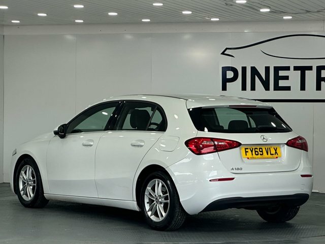 Mercedes-Benz A Class 1.3 A180 Se Hatchback Euro 6 S FY69VLX White #5