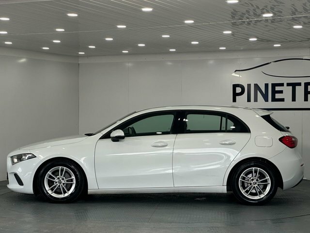 Mercedes-Benz A Class 1.3 A180 Se Hatchback Euro 6 S FY69VLX White #3