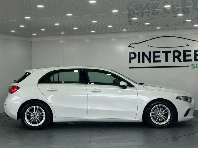 Mercedes-Benz A Class 1.3 A180 Se Hatchback Euro 6 S FY69VLX White #4