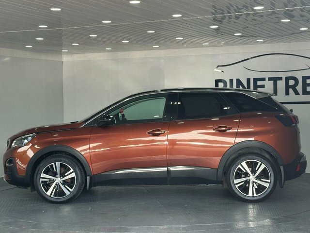 Peugeot 3008 1.2 Puretech Allure Suv Euro 6 Brown #4