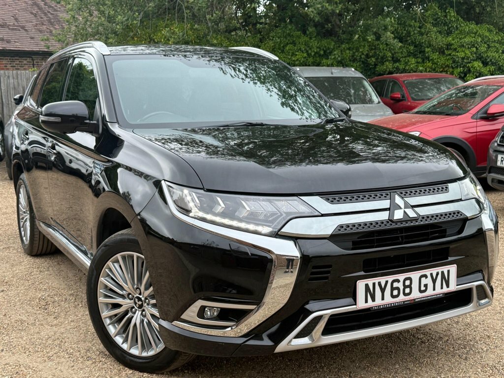 Mitsubishi Outlander 2.4L 4H Black