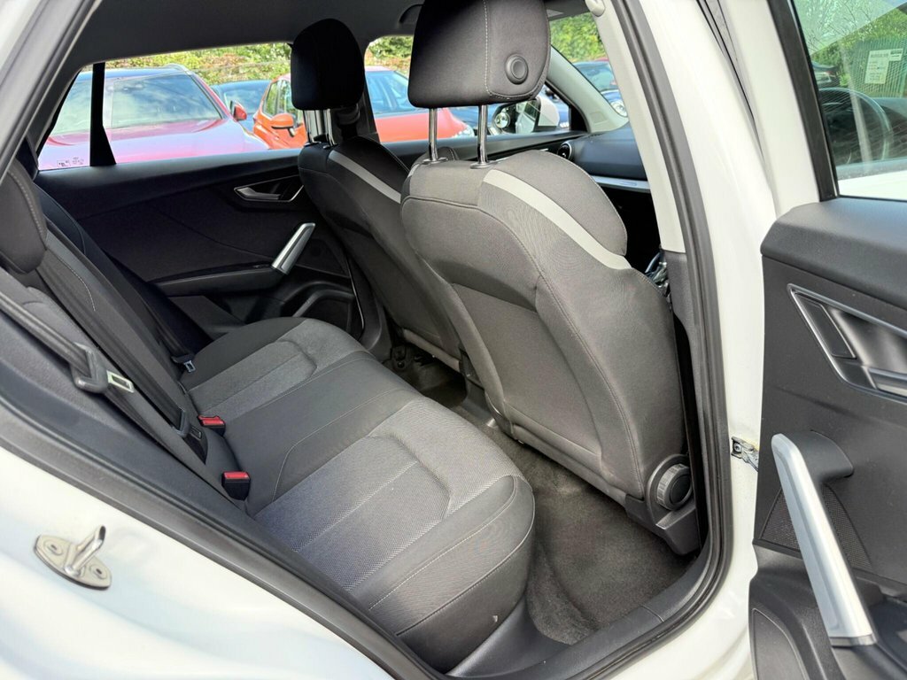 Audi Q2 1.6 Tdi S Line Grey #15