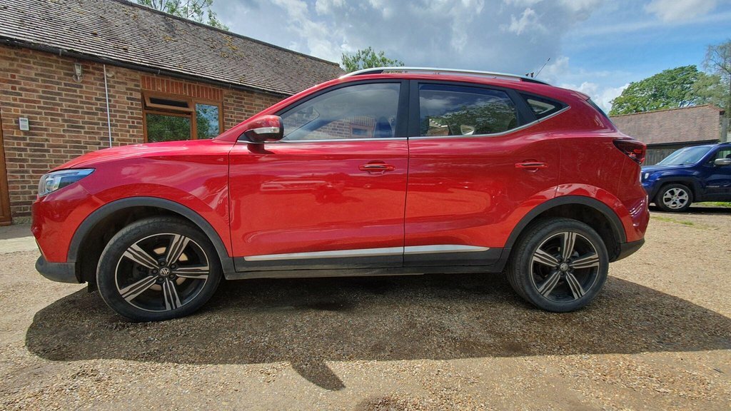 MG ZS 1L Exclusive FM19EPX Red #5