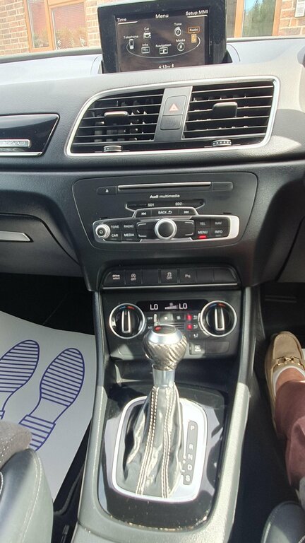 Audi Q3 2L Black Edition Grey #6