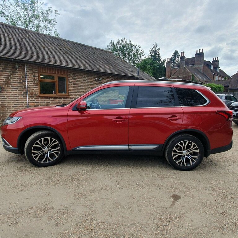 Mitsubishi Outlander 2.2L Gx3 Red #5
