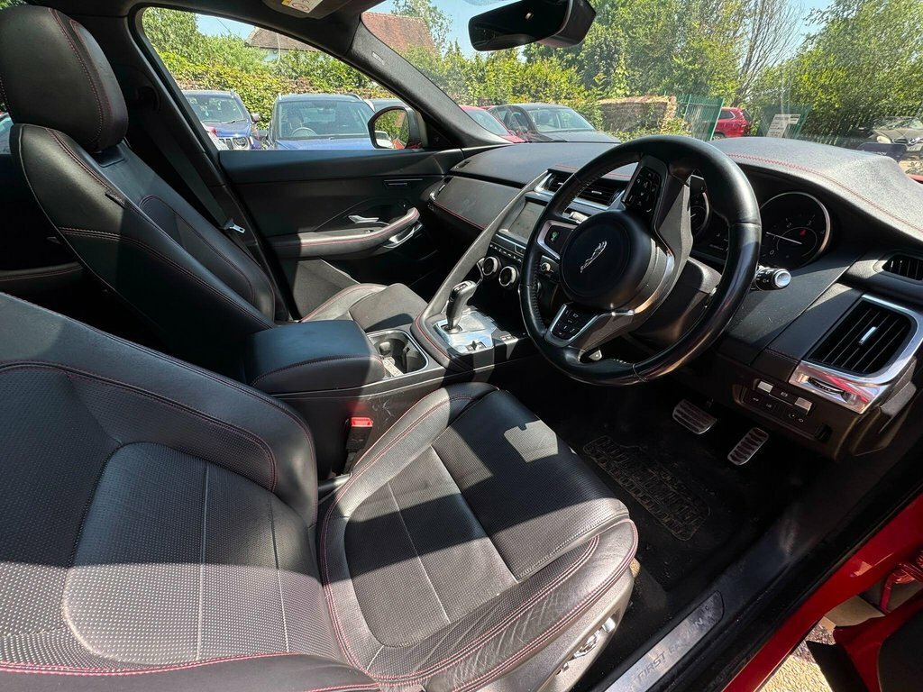 Jaguar E-Pace 2L First Edition Red #6