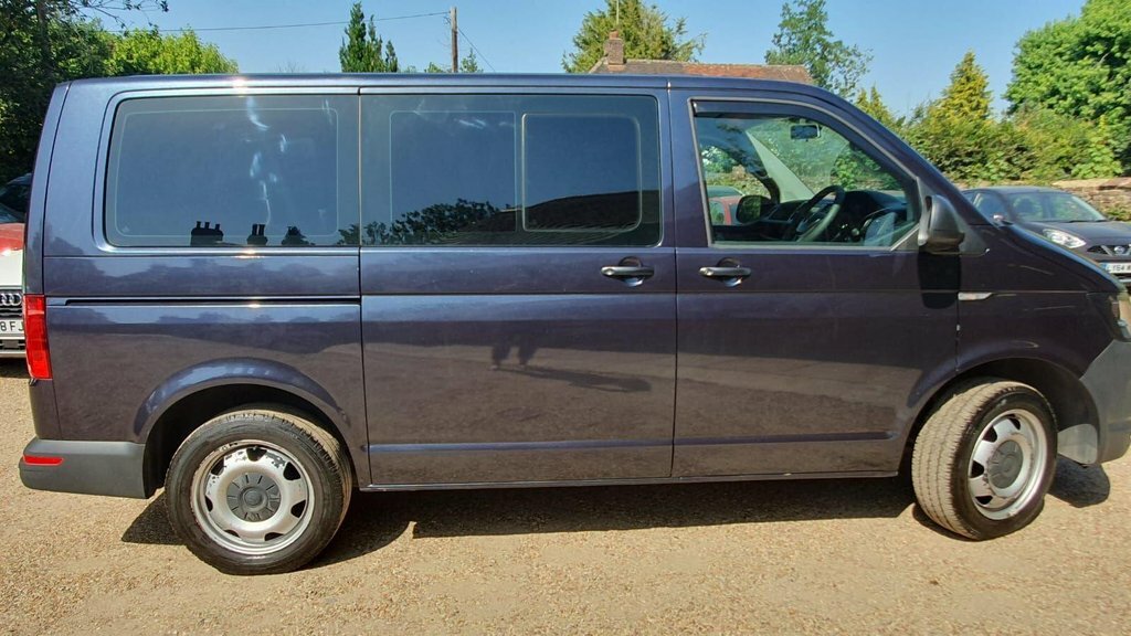 Volkswagen Transporter Shuttle 2.0 T32 Tdi Shuttle Se Bmt 148 Bhp Green #8