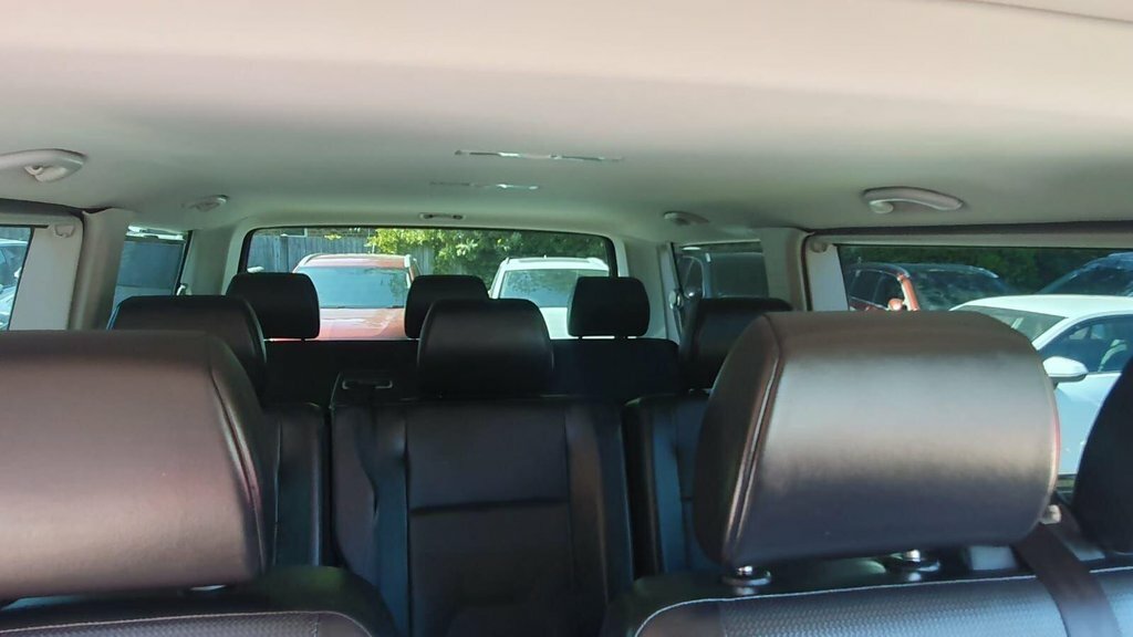 Volkswagen Transporter Shuttle 2.0 T32 Tdi Shuttle Se Bmt 148 Bhp Green #17