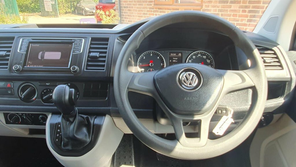 Volkswagen Transporter Shuttle 2.0 T32 Tdi Shuttle Se Bmt 148 Bhp Green #14