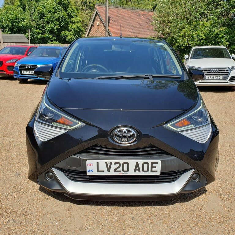 Toyota Aygo 1L X-play Black #2