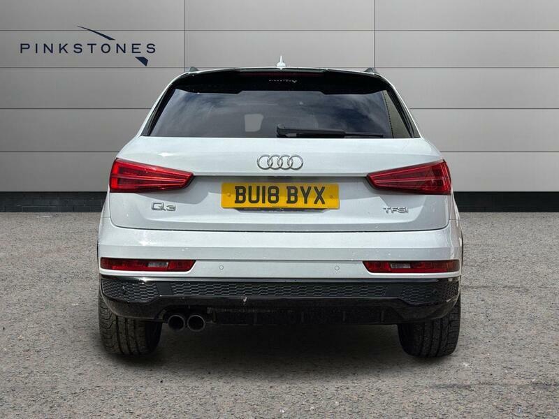 Audi Q3 1.4 Tfsi Cod Black Edition Suv E White #4
