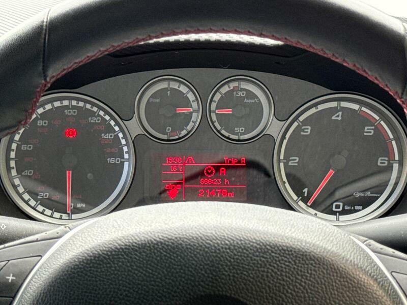 Alfa Romeo MiTo Tb Multiair Veloce Hatchback Red #14