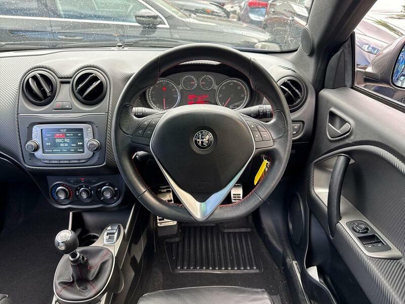 Alfa Romeo MiTo Tb Multiair Veloce Hatchback Red #12