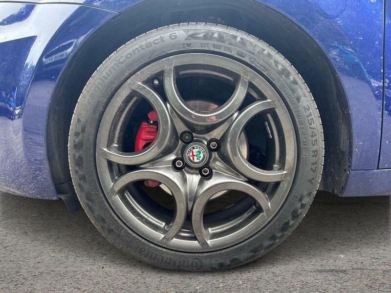 Alfa Romeo MiTo Tb Multiair Veloce Hatchback Red #9
