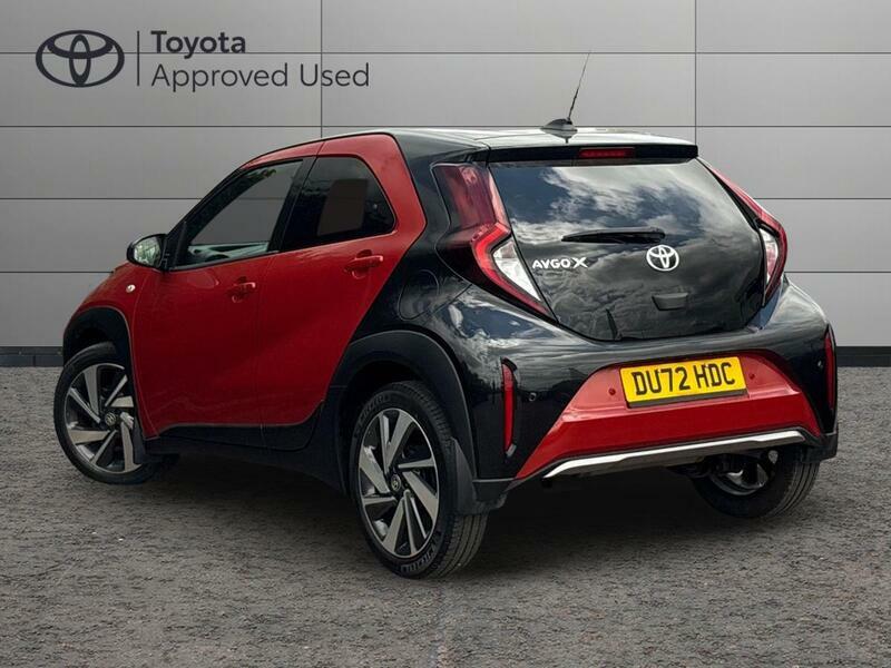 Toyota Aygo X 1.0 Vvt-i Exclusive X-shift Euro 6 Ss DU72HDC Red #5