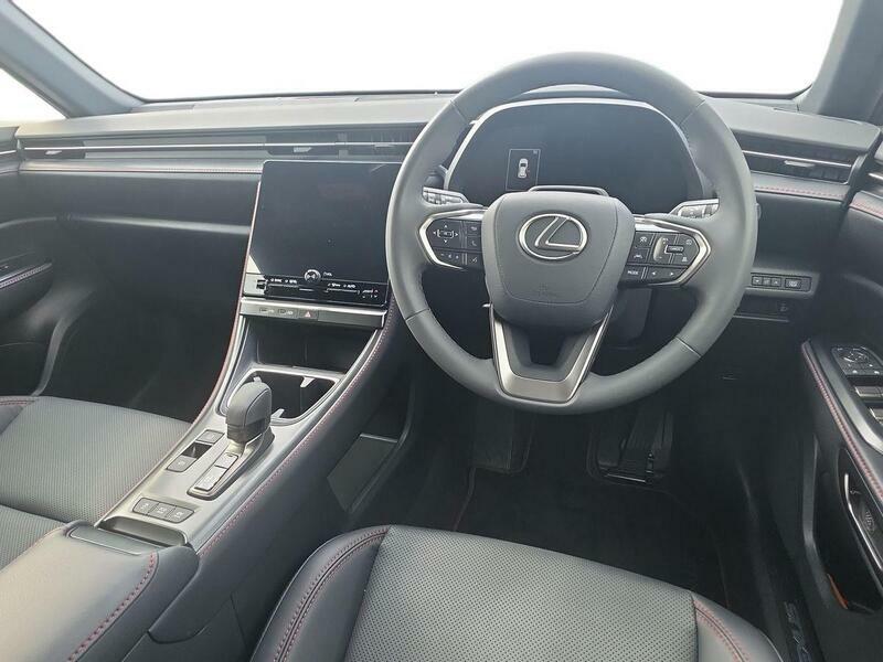 Lexus LBX 1.5 Takumi Design E-cvt Blue #11