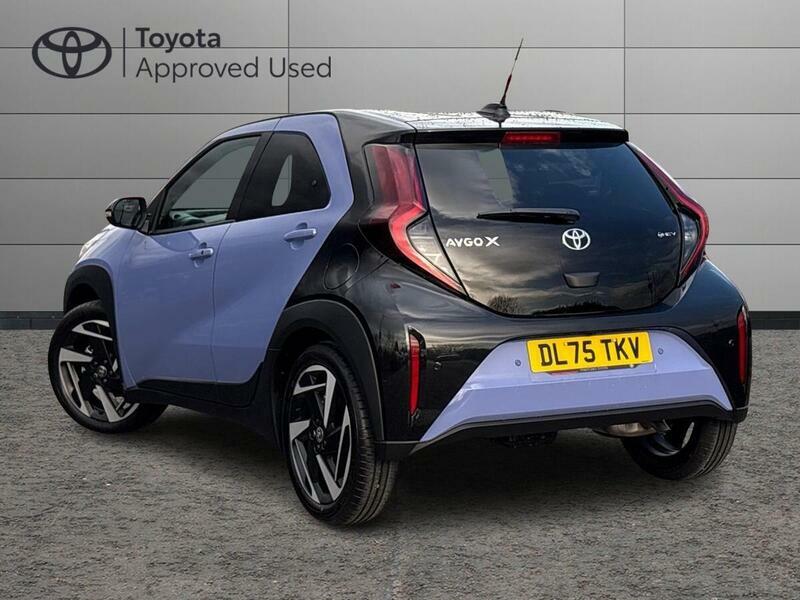 Toyota Aygo X 1.5H 49Kwh Design Hatchback Hybrid Cvt DL75TKV #5