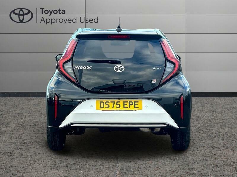 Toyota Aygo X 1.5H Gr Sport Hatchback Hybrid Cvt Euro DS75EPE White #4