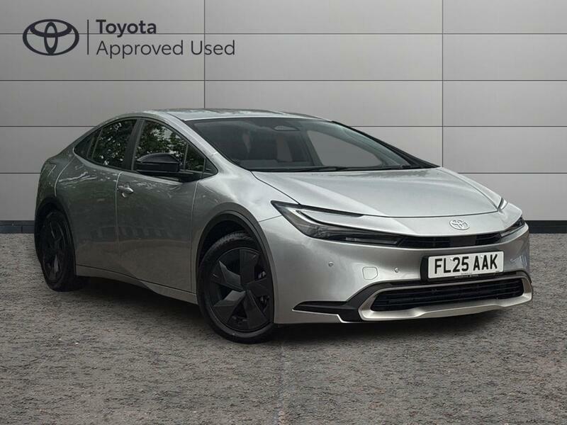 Toyota Prius 2.0 13.6Kwh Design Hatchback Plug-in Hy Silver