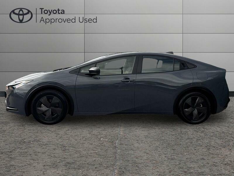 Toyota Prius 2.0 13.6Kwh Design Hatchback Plug-in Hy FL25HGG #6
