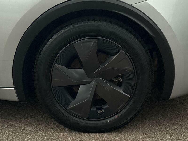 Toyota Prius 2.0 Phev Excel Cvt Grey #44