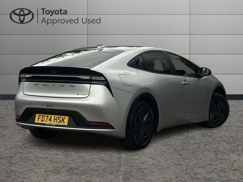 Toyota Prius 2.0 13.6Kwh Design Hatchback Plug-in Hy Silver #3