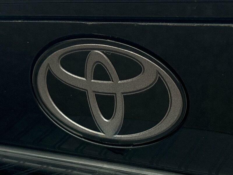 Toyota Prius 2.0 Phev Excel Cvt Grey #47