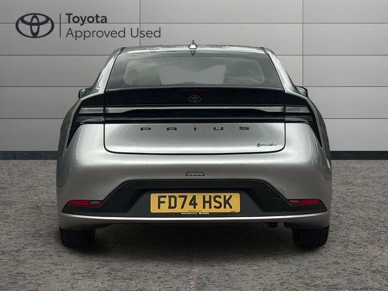 Toyota Prius 2.0 13.6Kwh Design Hatchback Plug-in Hy Silver #4