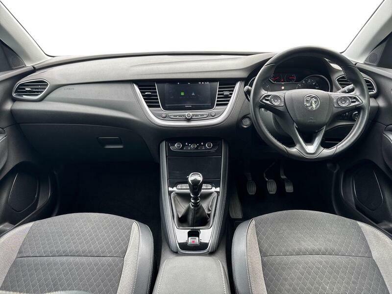Vauxhall Grandland Hatchback #11