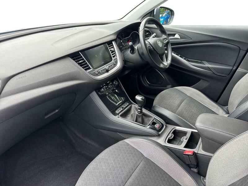 Vauxhall Grandland Hatchback #15