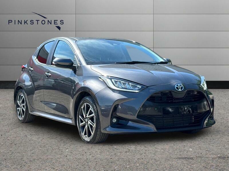 Toyota Yaris 1.5 Vvt-h Design Hatchback Hybrid E-cvt Grey