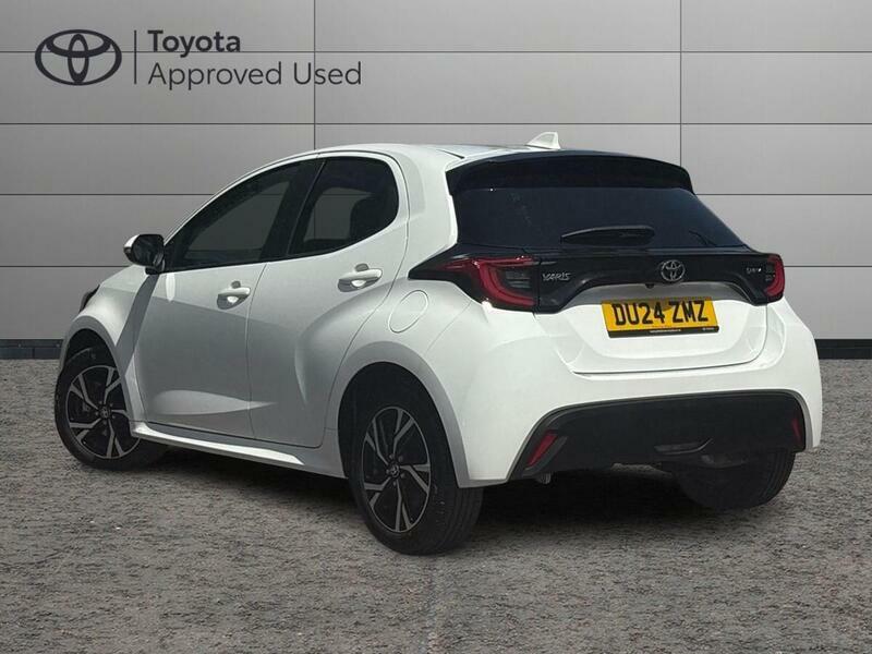 Toyota Yaris 1.5 Vvt-h Design Hatchback Hybrid E-cvt DU24ZMZ White #5