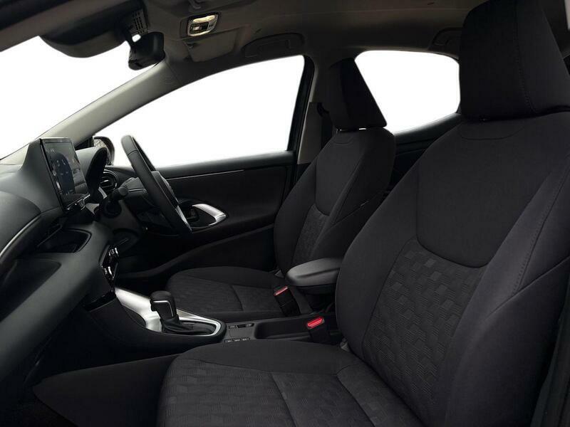 Toyota Yaris Design Black #16