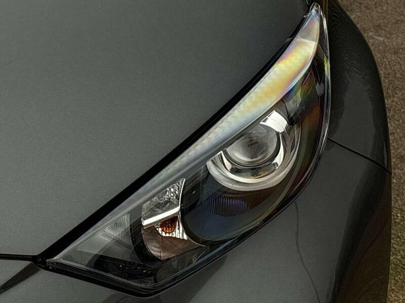 Toyota Yaris Design Black #50